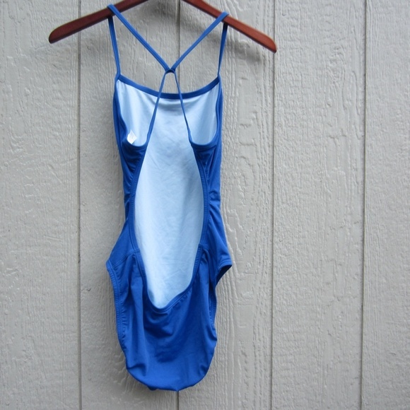 Nike‎ Swimsuit Women’s Size 36/10 Hydrastrong Cut Out  Back One-Piece Royal Blue - Picture 5 of 16
